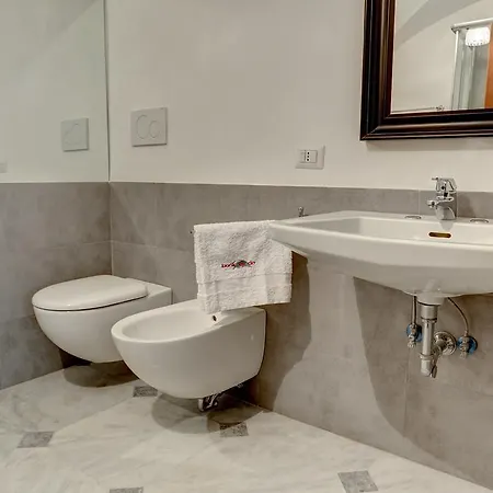 Apartment Charming Piazza Venezia