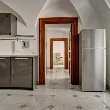 Apartment Charming Piazza Venezia *