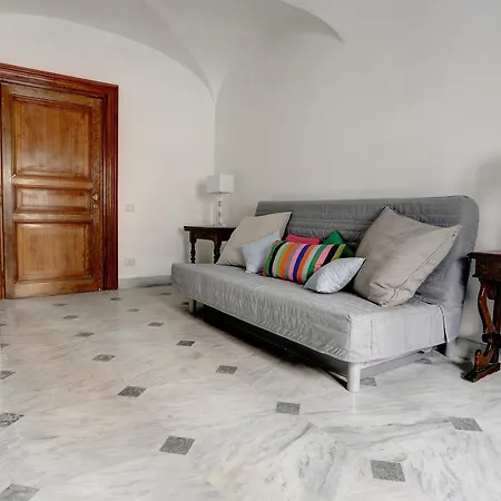 Apartment Charming Piazza Venezia