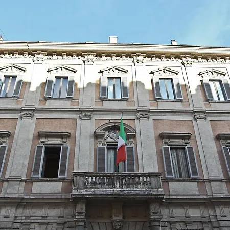 Apartment Charming Piazza Venezia